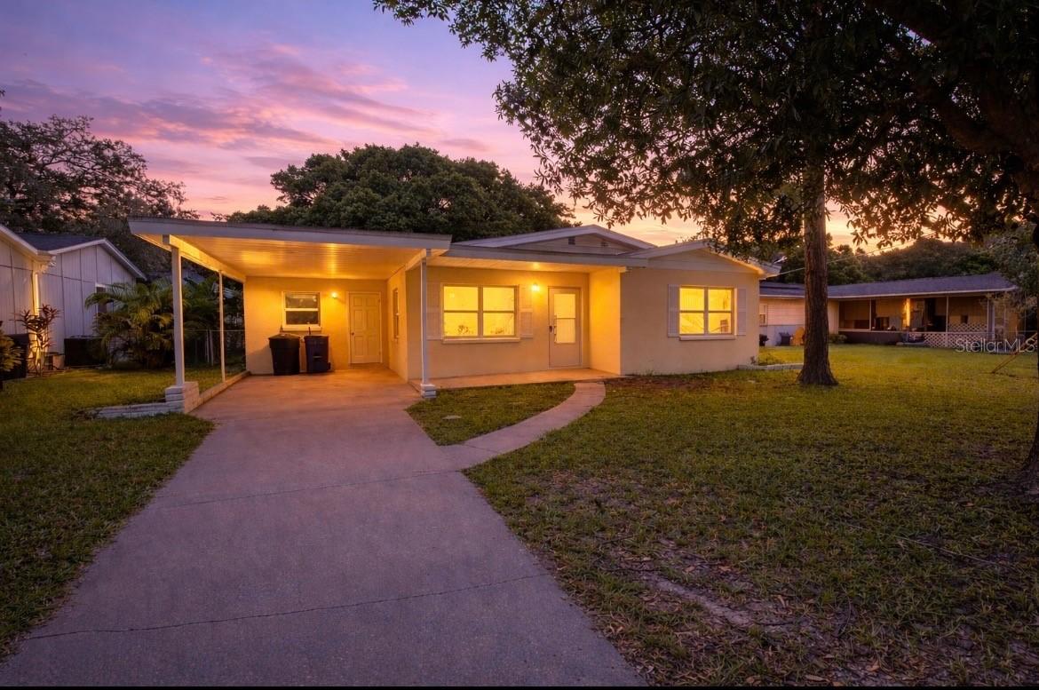 1247 Davis Rd., Dunedin, FL 34698