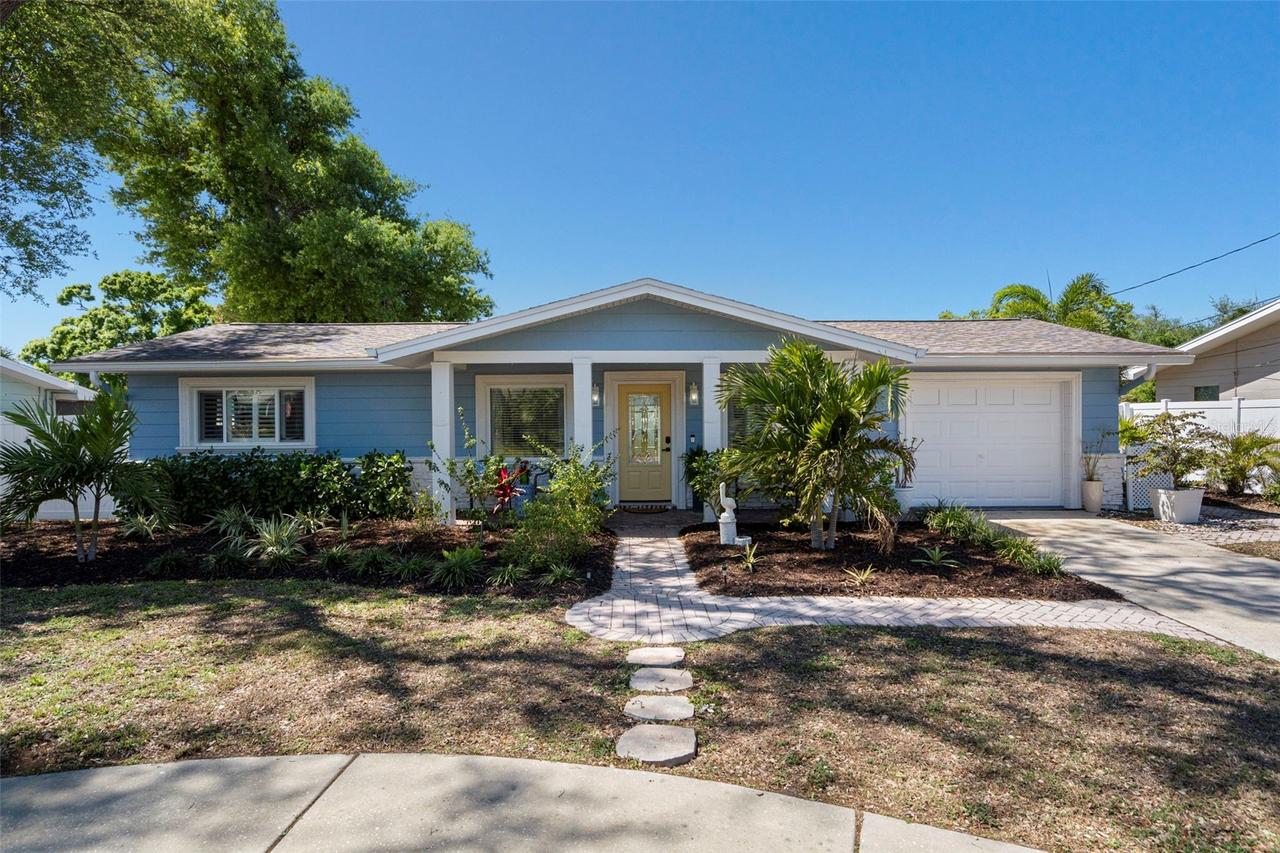 6506 Hillside Ave., Seminole, FL 33772
