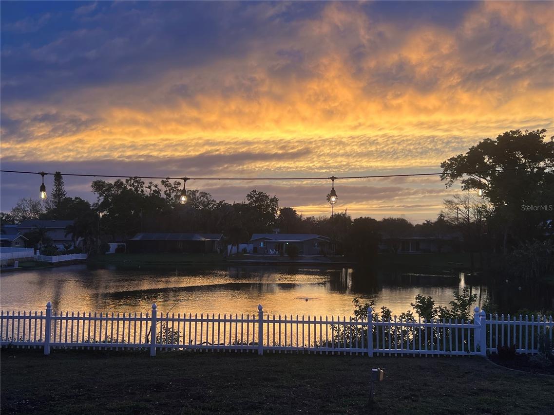 6506 Hillside Ave., Seminole, FL 33772