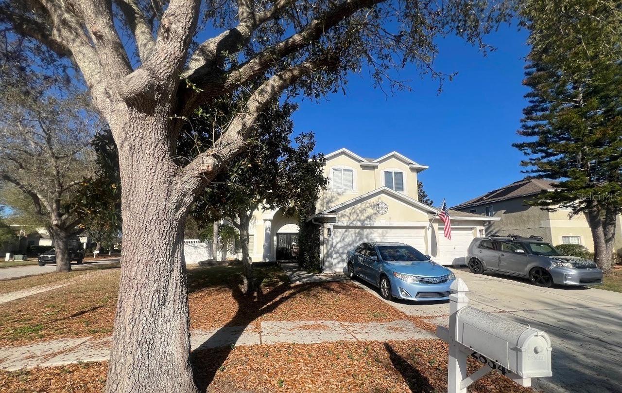 2834 Pankaw Ln., Valrico, FL 33596