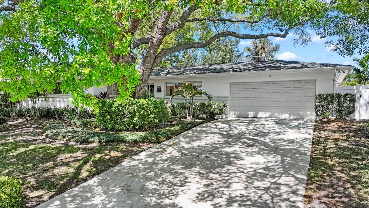 3723 Orchard Grove Ln., Largo, FL 33770