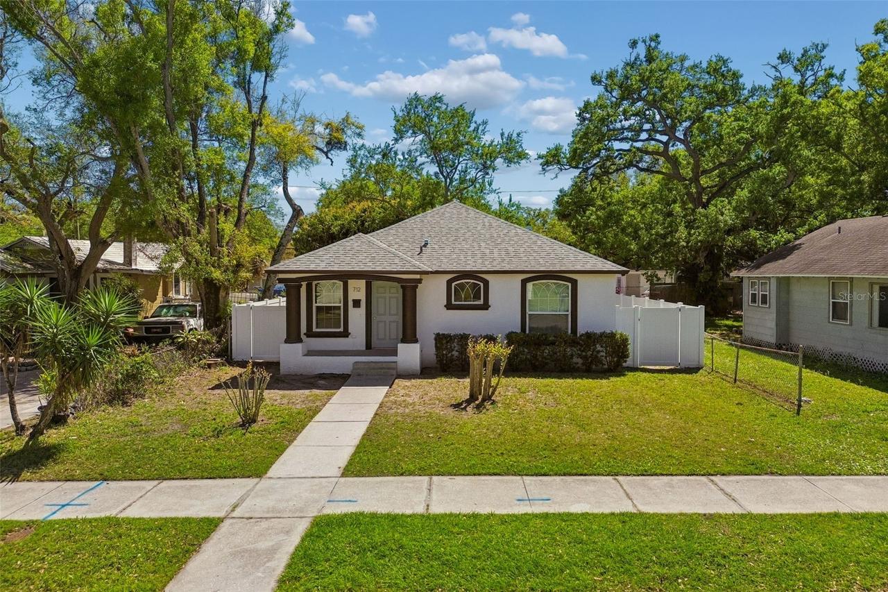 712 15th Ave., St Petersburg, FL 33701