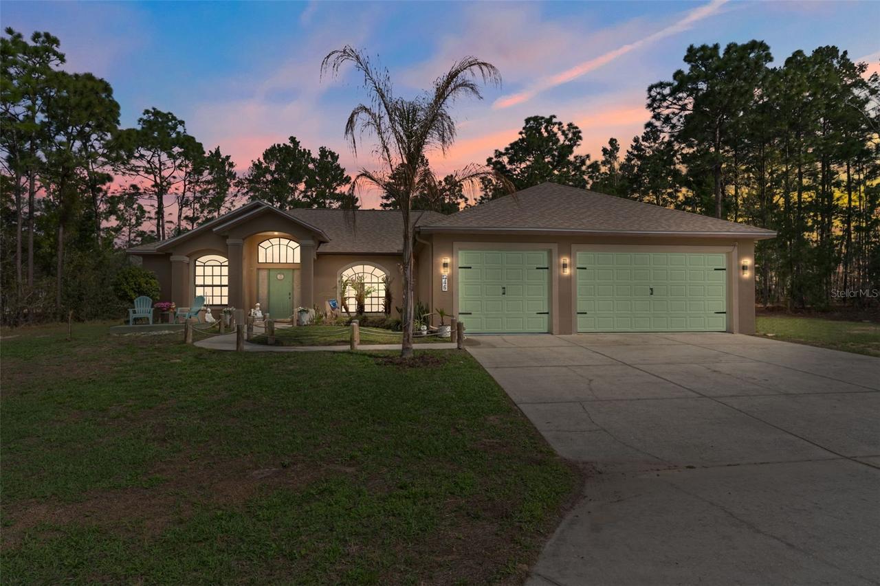 46 Fringetree St., Homosassa, FL 34446