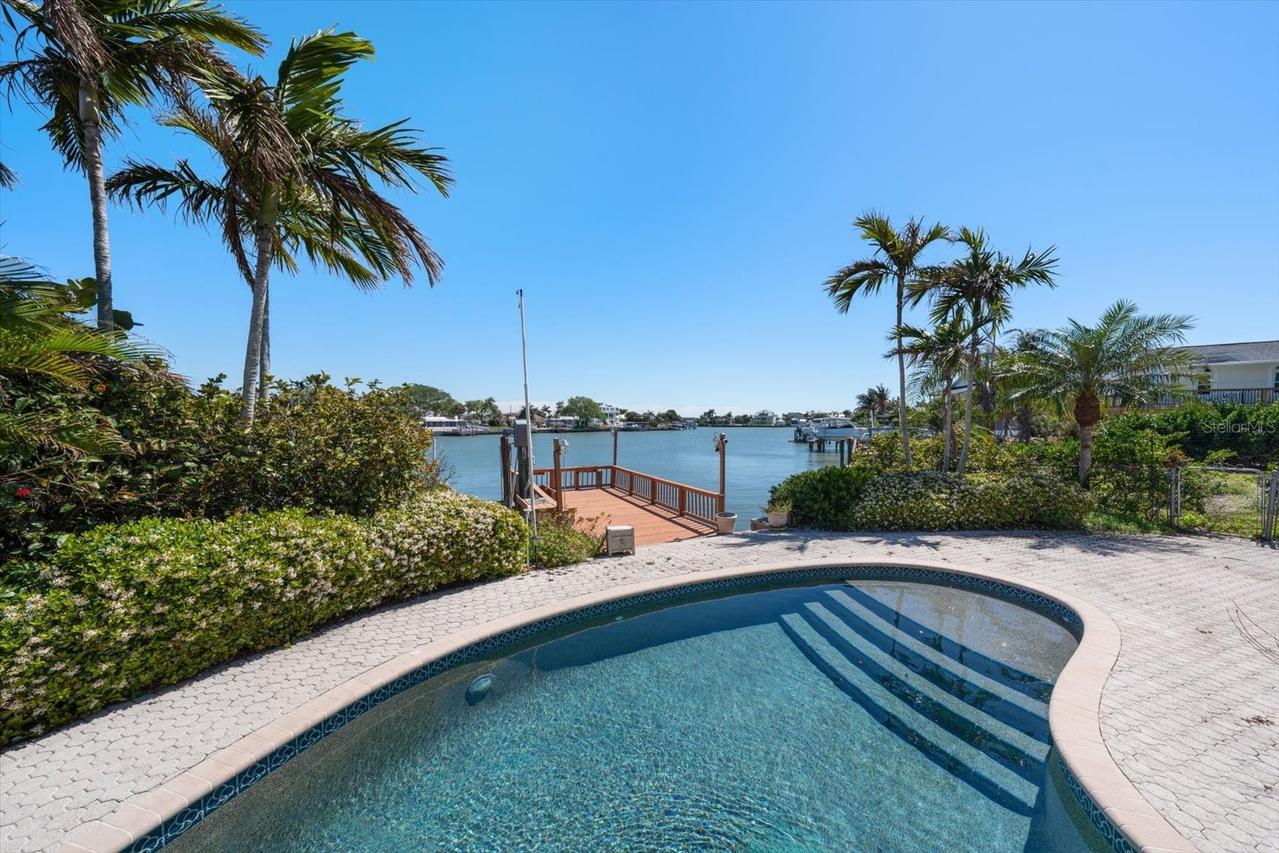 483 Harbor Dr., Indian Rocks Beach, FL 33785