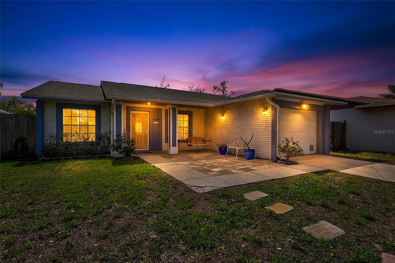 1735 Lakeview Village Dr., Brandon, FL 33510