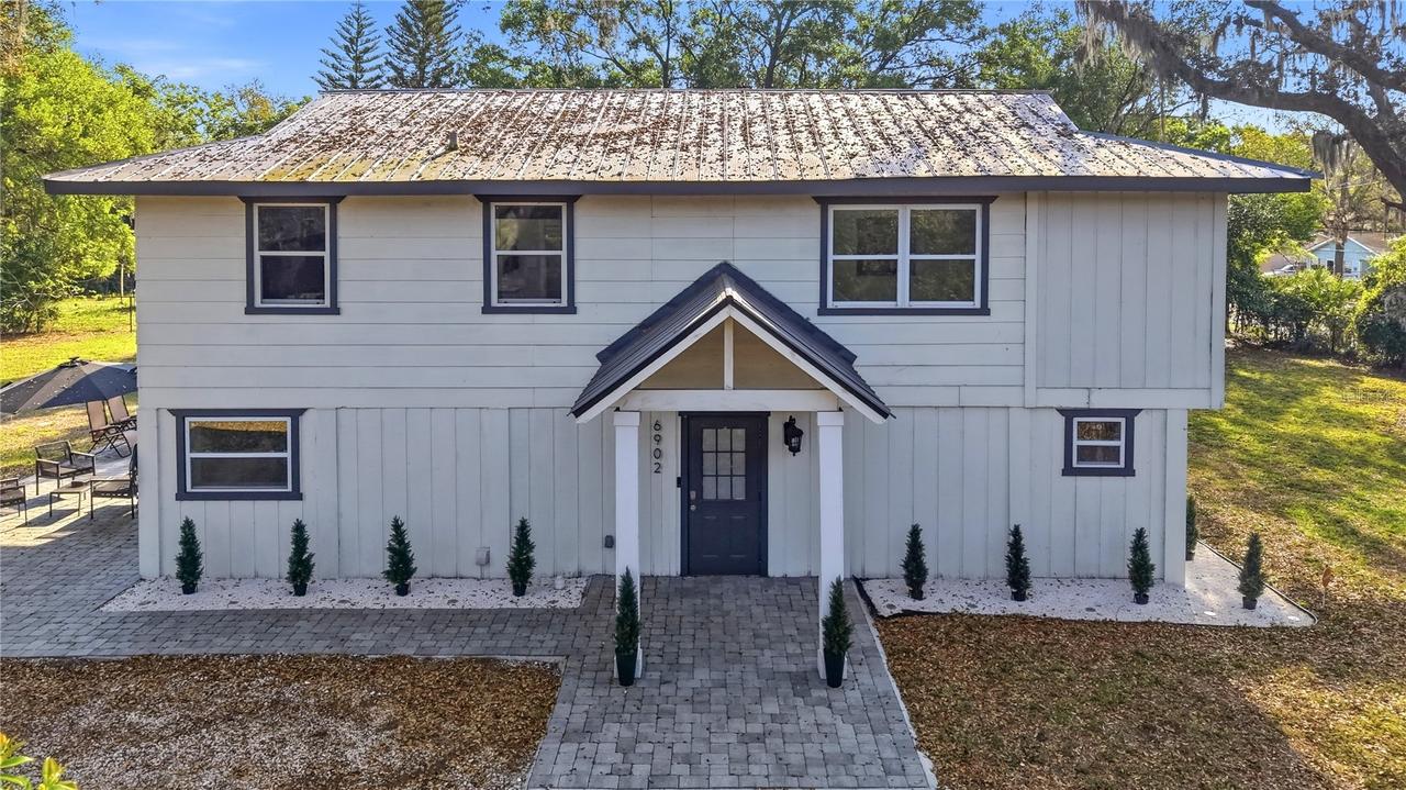 6902 E 29th Ave., Tampa, FL 33619