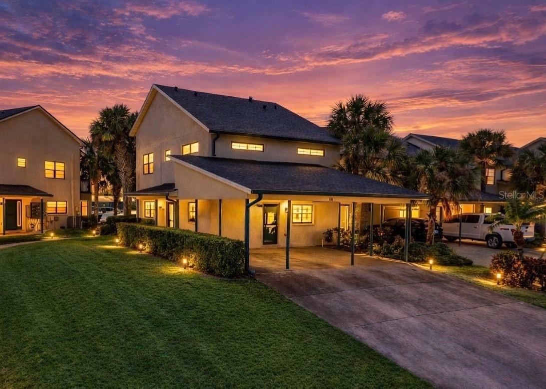 626 Yardarm Dr. #13, Apollo Beach, FL 33572