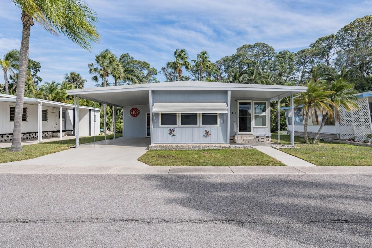 605 Michigan Blvd. #118, Dunedin, FL 34698