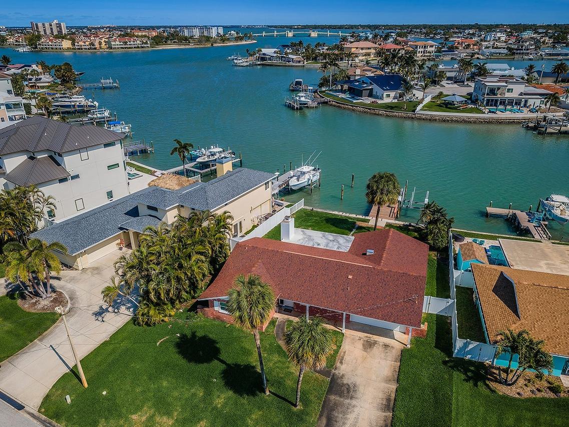 7927 11th Ave., St Petersburg, FL 33707