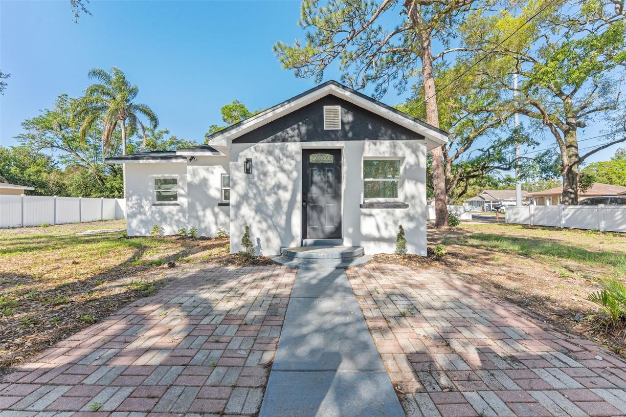 10124 N Hyacinth Ave., Tampa, FL 33612
