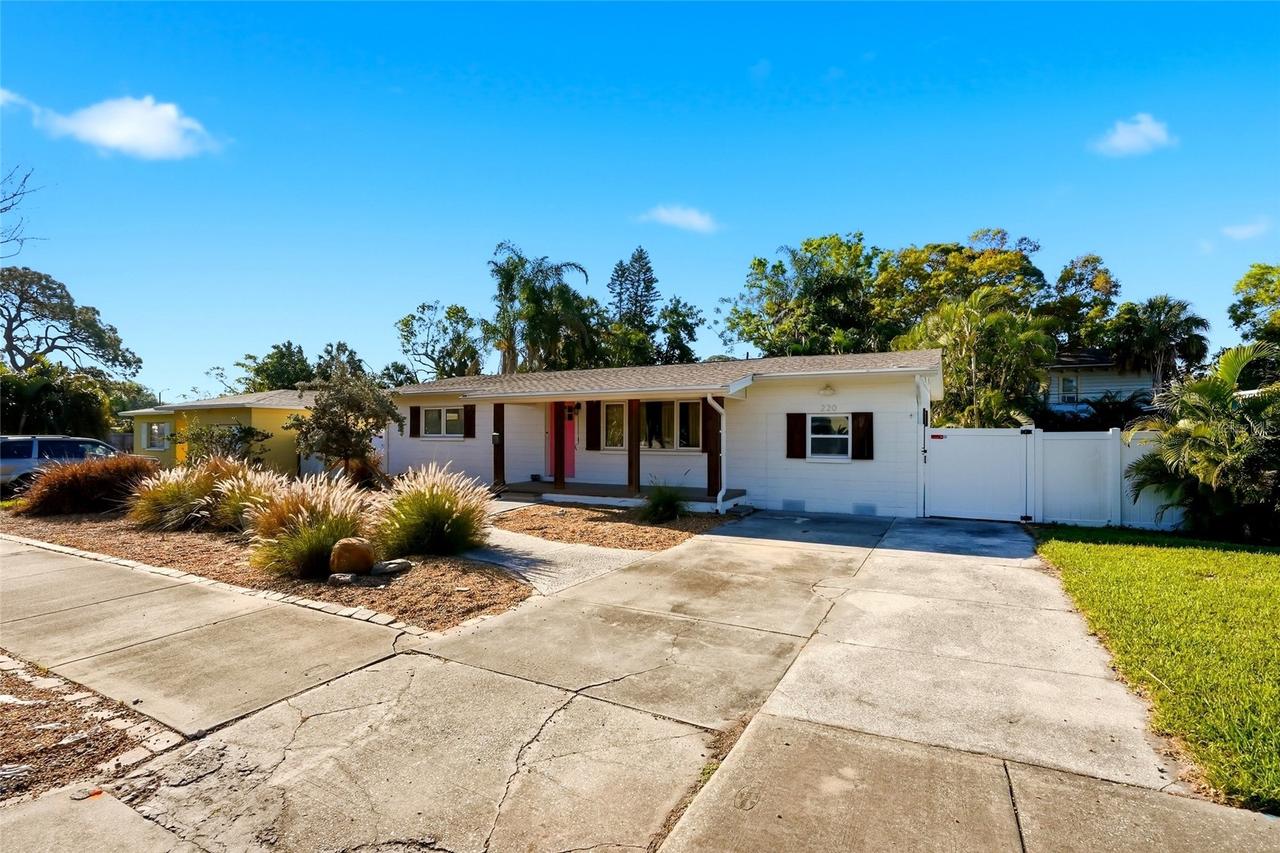 220 45th Ave., St Petersburg, FL 33705