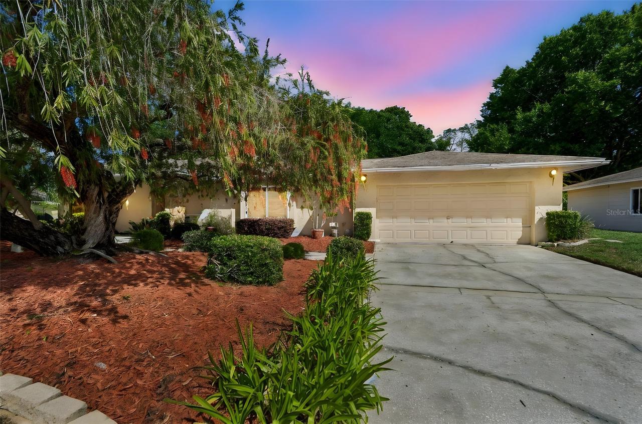 9004 Hogans Bend, Tampa, FL 33647