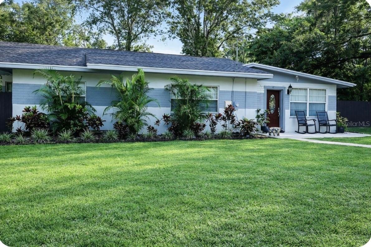 11107 Riverview Dr., Riverview, FL 33578