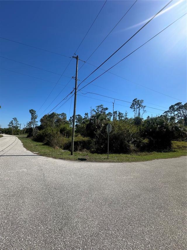 Pinewood St., North Port, FL 34288