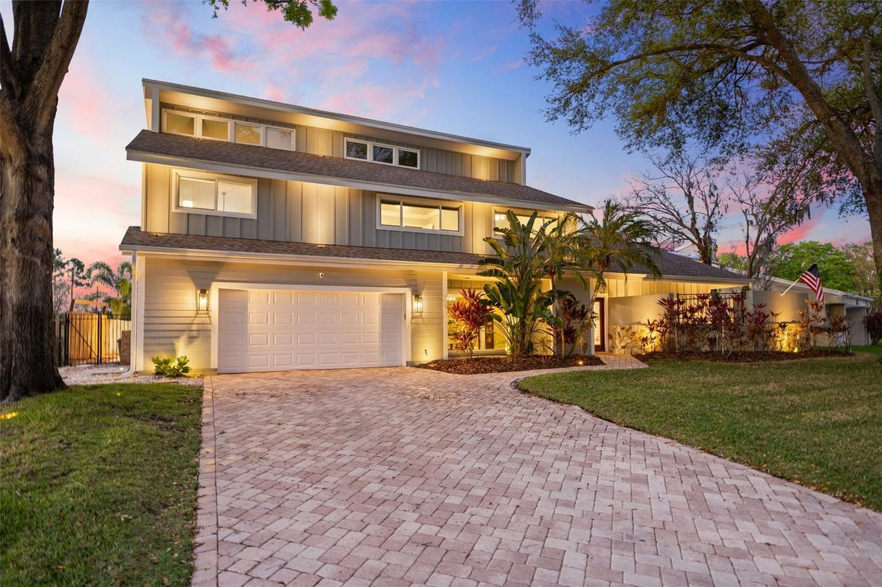 4009 Priory Cir., Tampa, FL 33618