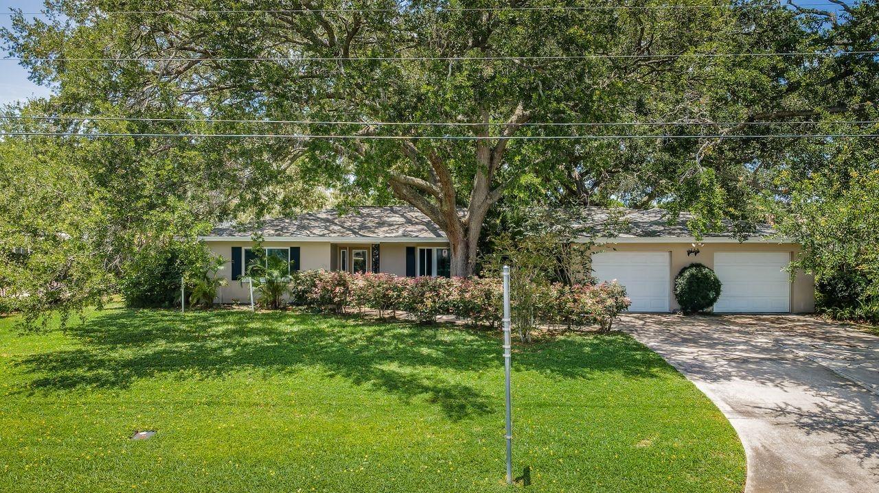 1704 Cypress Ave., Belleair, FL 33756