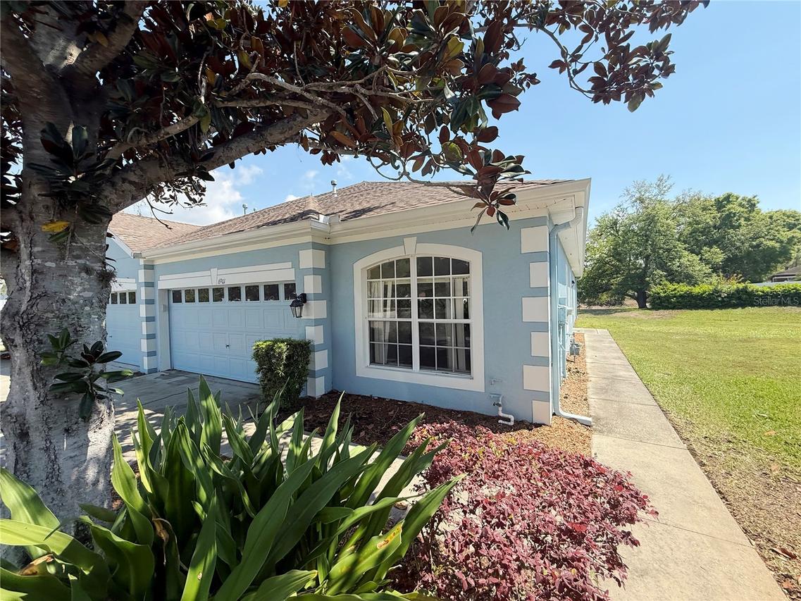 6901 Surrey Hill Pl., Apollo Beach, FL 33572