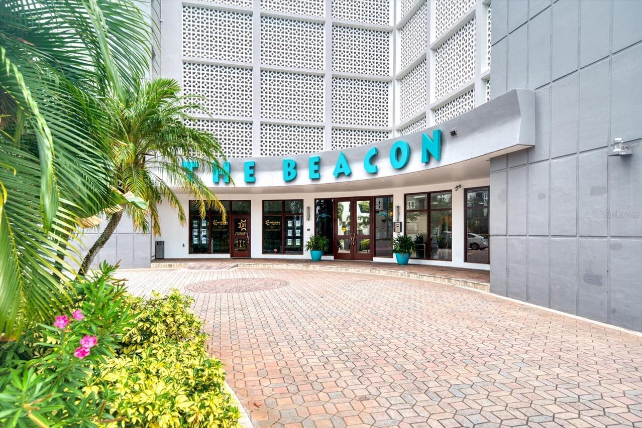 470 3rd St. #403, St Petersburg, FL 33701