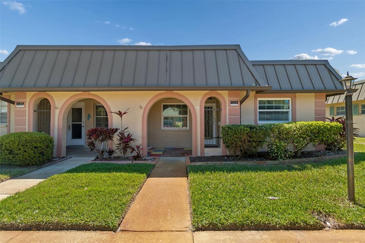 4204 Stratford Dr., New Port Richey, FL 34652