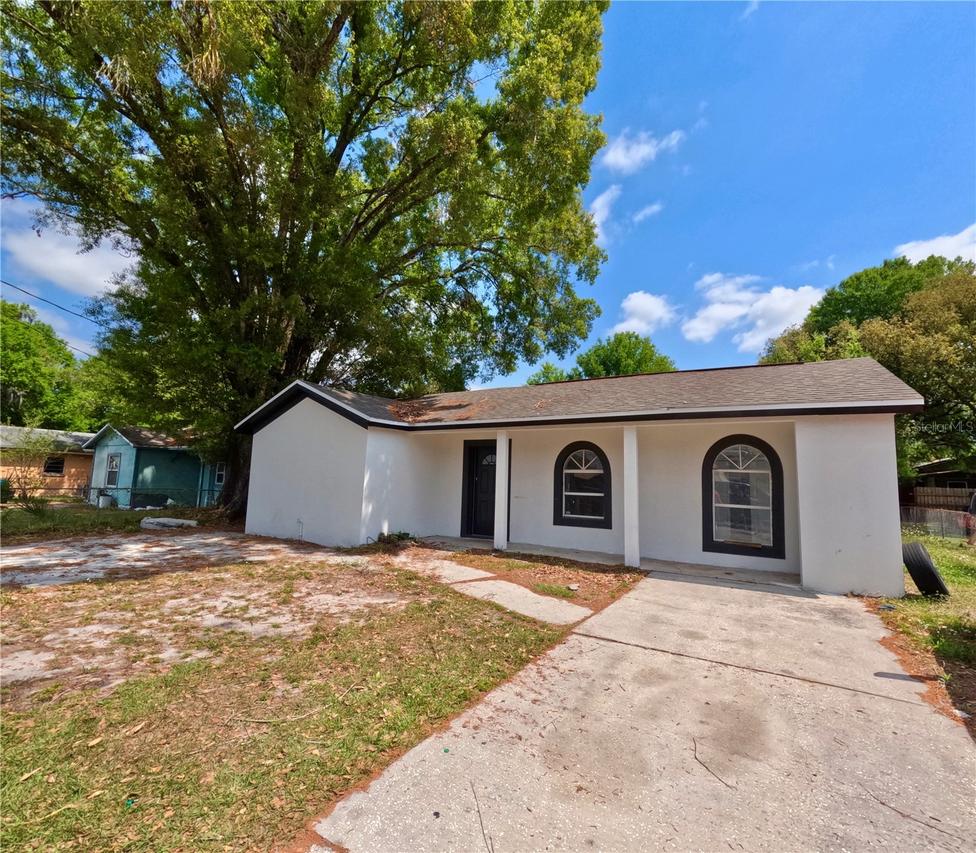 1004 S Empire St., Plant City, FL 33563