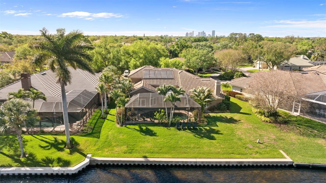 4731 Coconut Palm Cir., St Petersburg, FL 33703