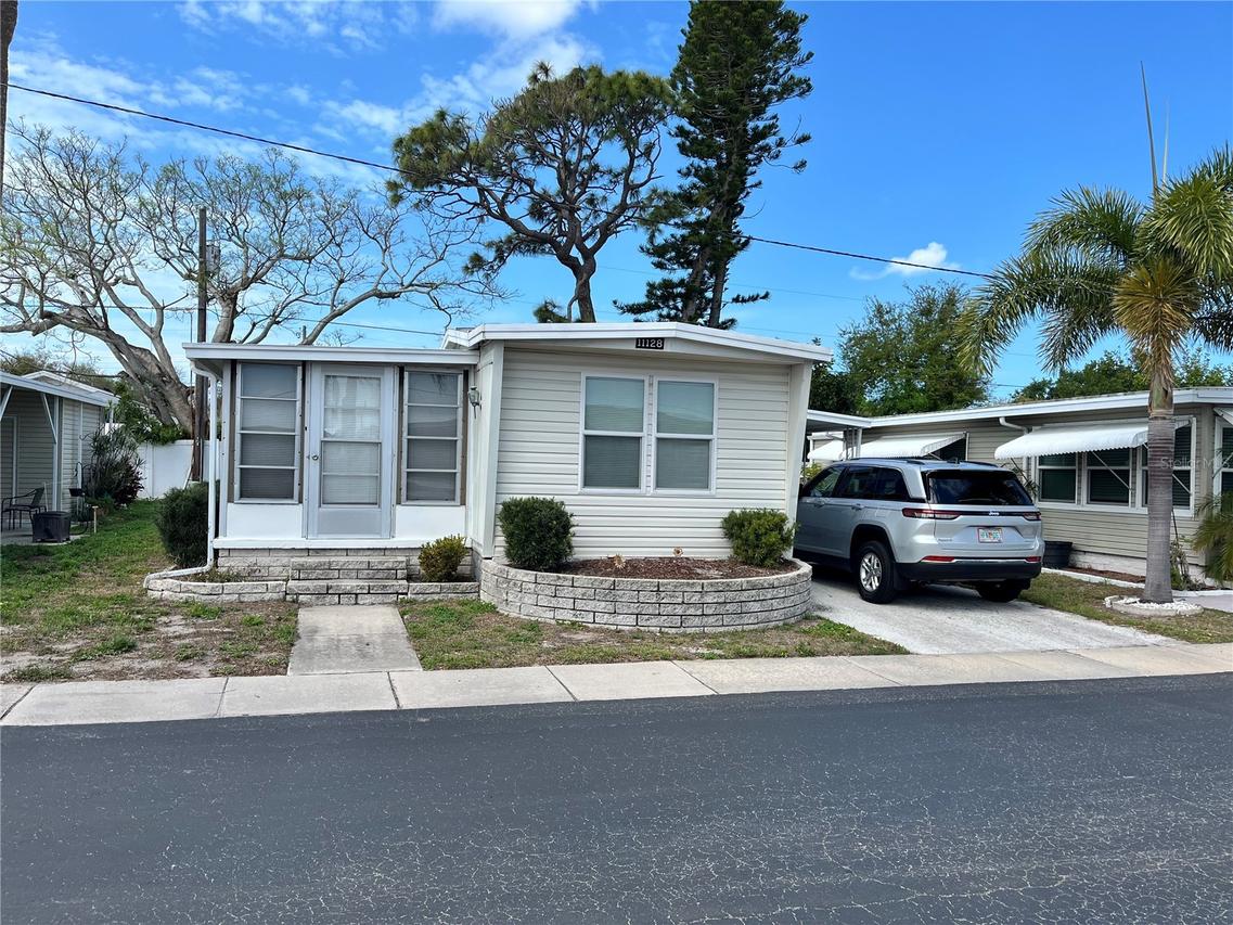 11128 102nd Way #225, Largo, FL 33773