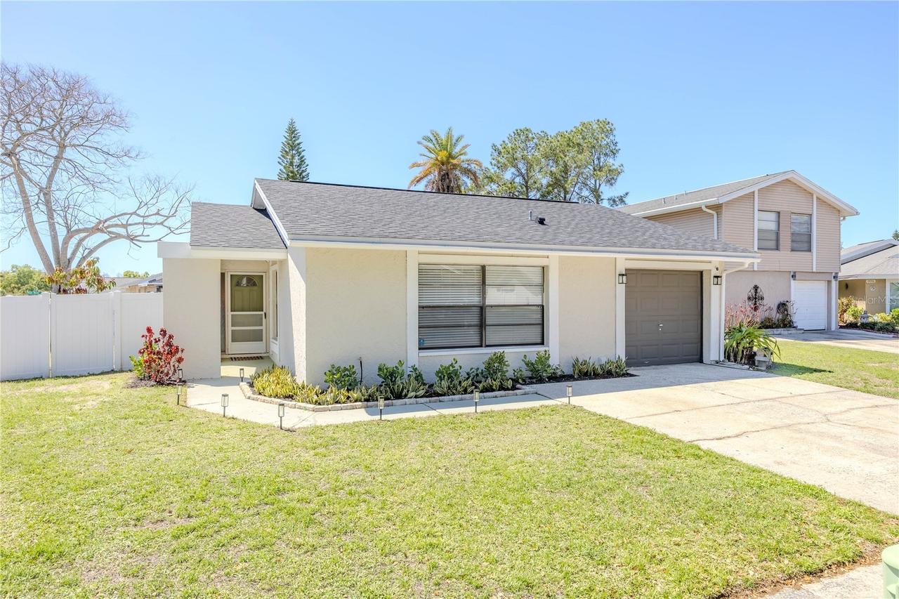 10002 Oakengate Pl., Tampa, FL 33624