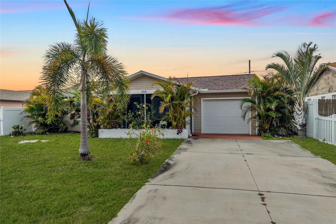 8318 76th Ave., Seminole, FL 33777