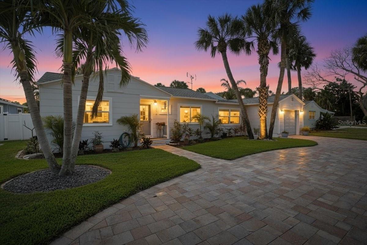 221 41st Ave., St Pete Beach, FL 33706