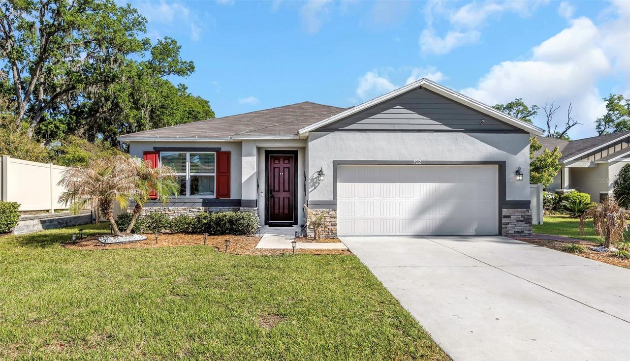 3912 Reflection Dock Dr., Seffner, FL 33584