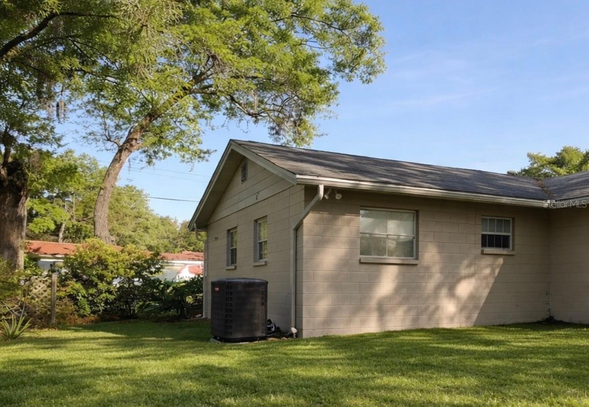 2320 Palm Ave., Seffner, FL 33584