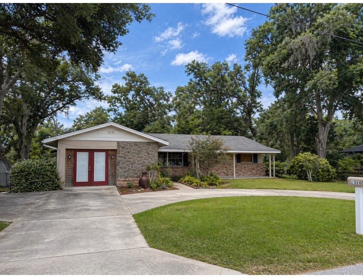 2320 Palm Ave., Seffner, FL 33584