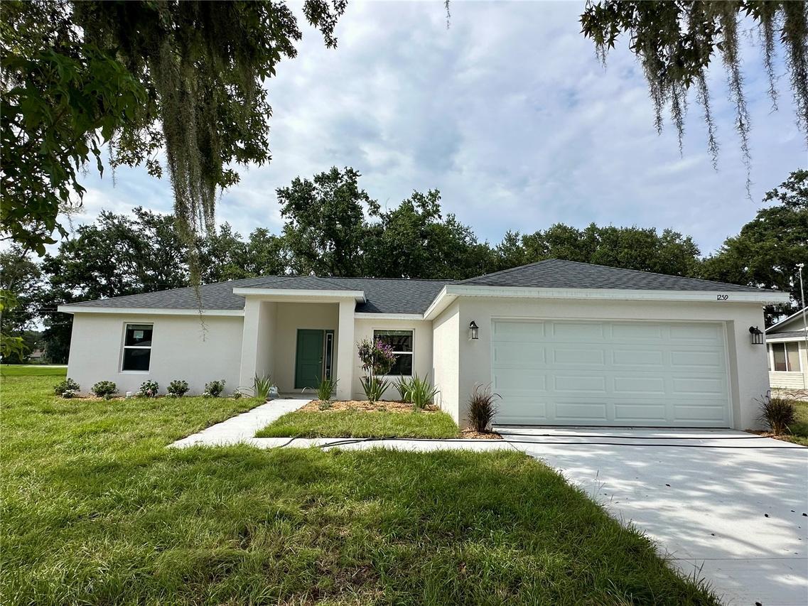 1525 Author Blvd., Lakeland, FL 33801