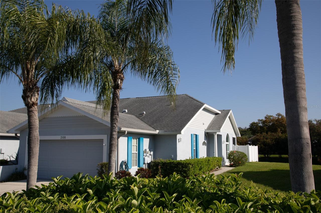 208 Hemingway Dr., Oldsmar, FL 34677