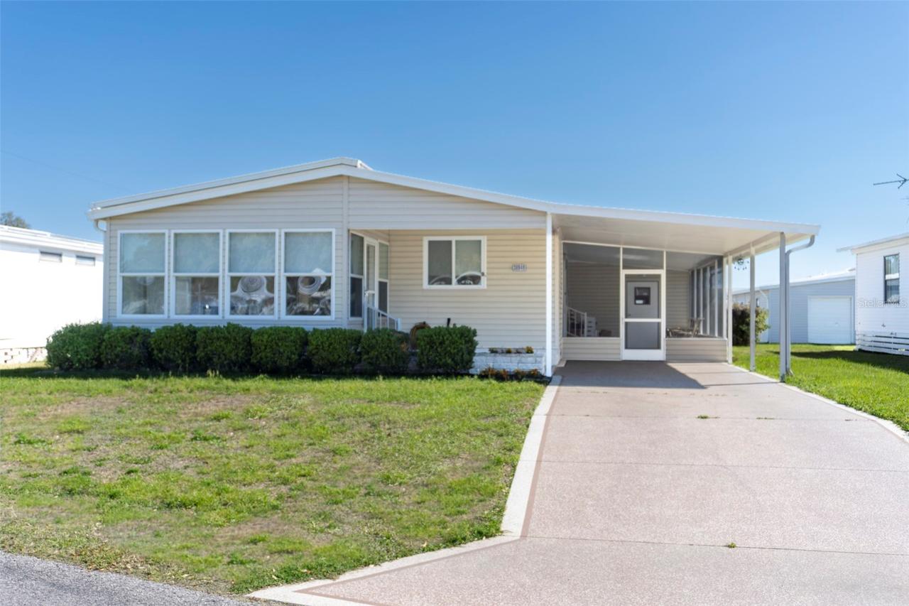 36946 Tara Ave., Zephyrhills, FL 33542