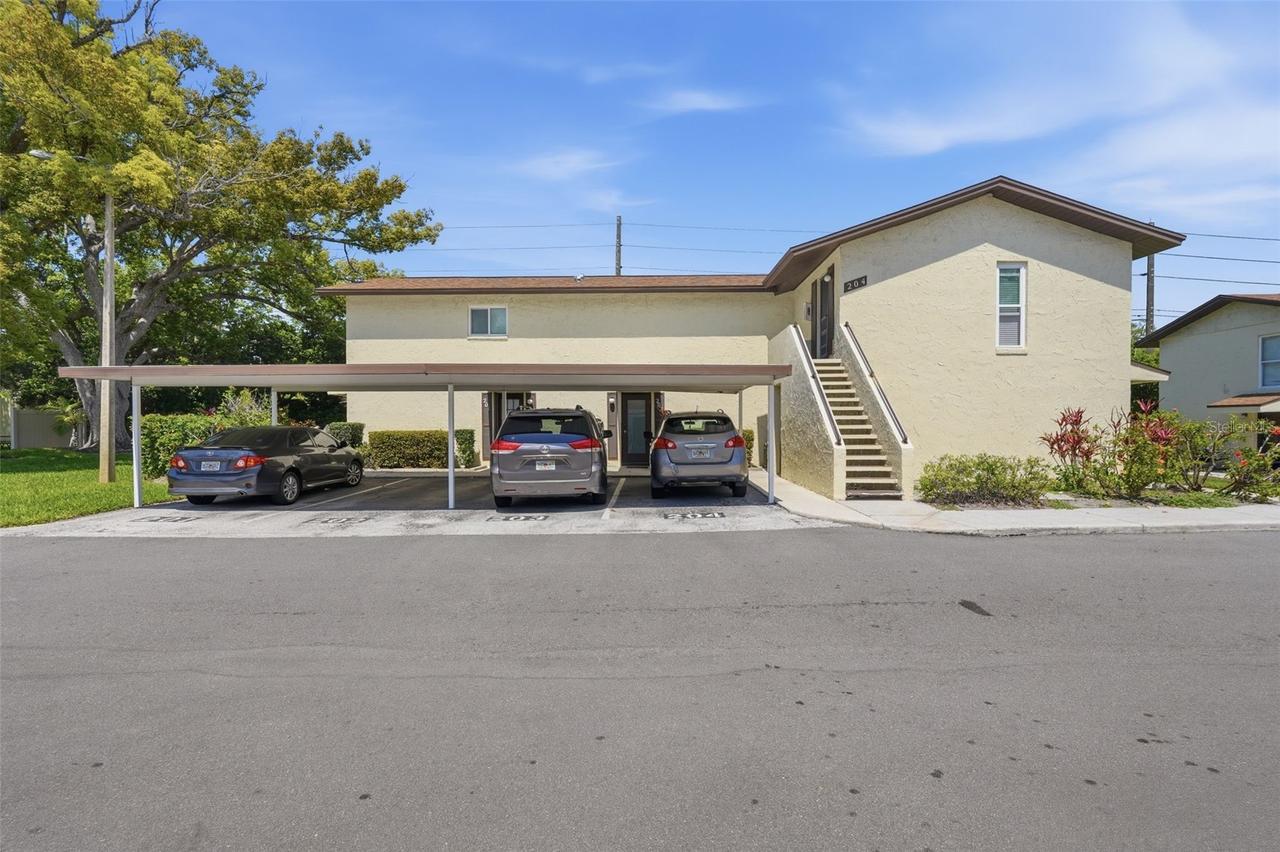 501 E Bay Dr. #202, Largo, FL 33770