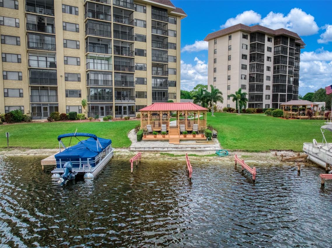 117 Country Club Dr. #202, Lake Placid, FL 33852