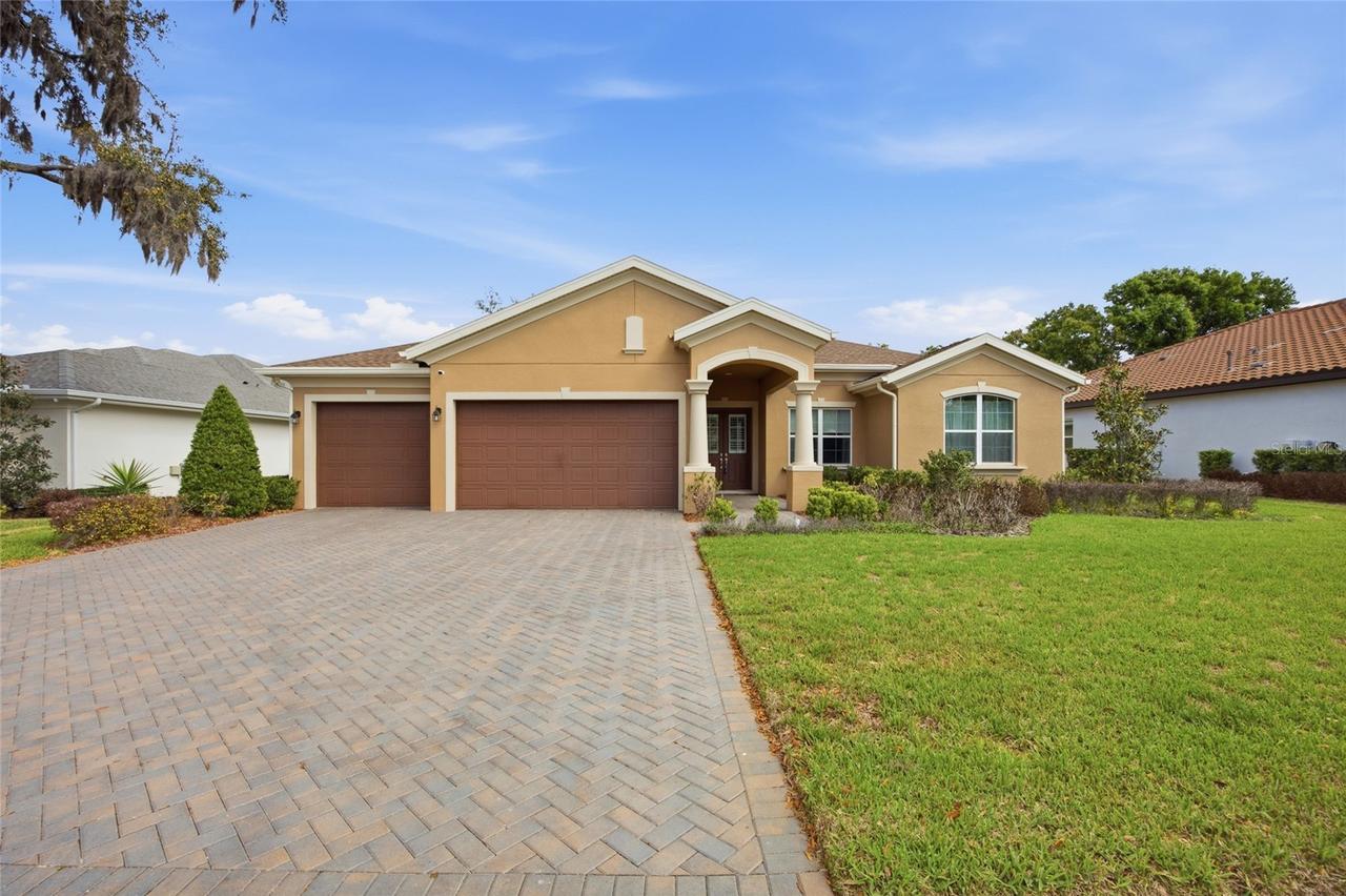 115 Brookover Ln., Brandon, FL 33511