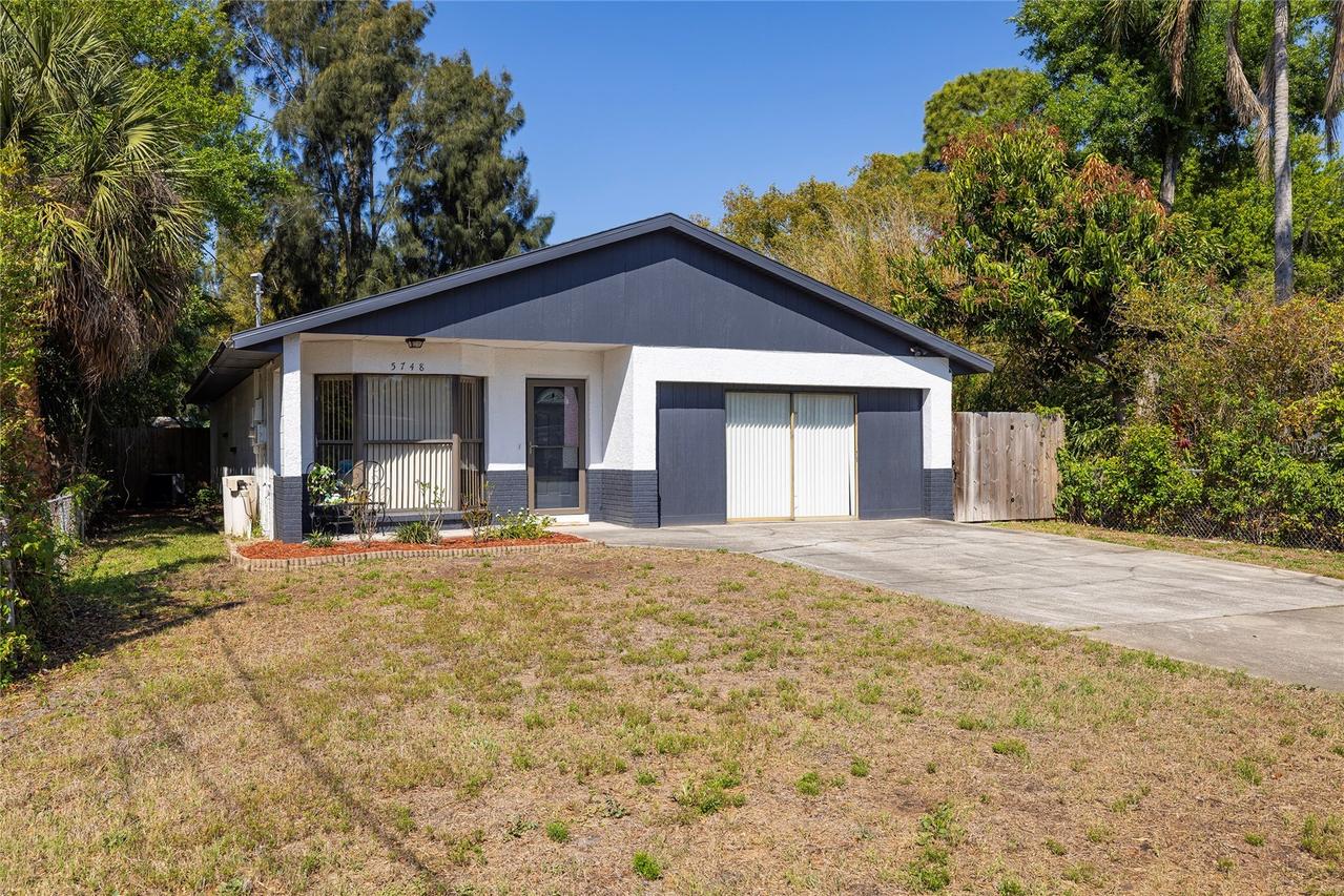 5748 60th Way, St Petersburg, FL 33709
