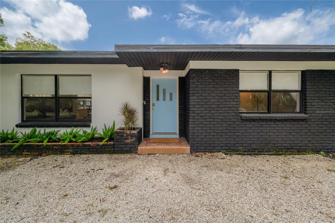 1304 W Bogie Dr., Tampa, FL 33612