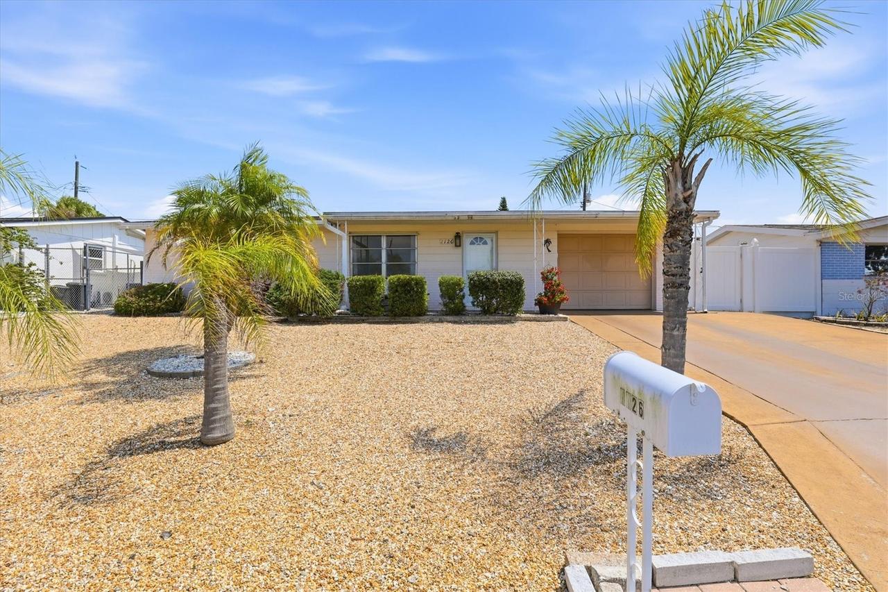 1126 Clairborne St., Holiday, FL 34690