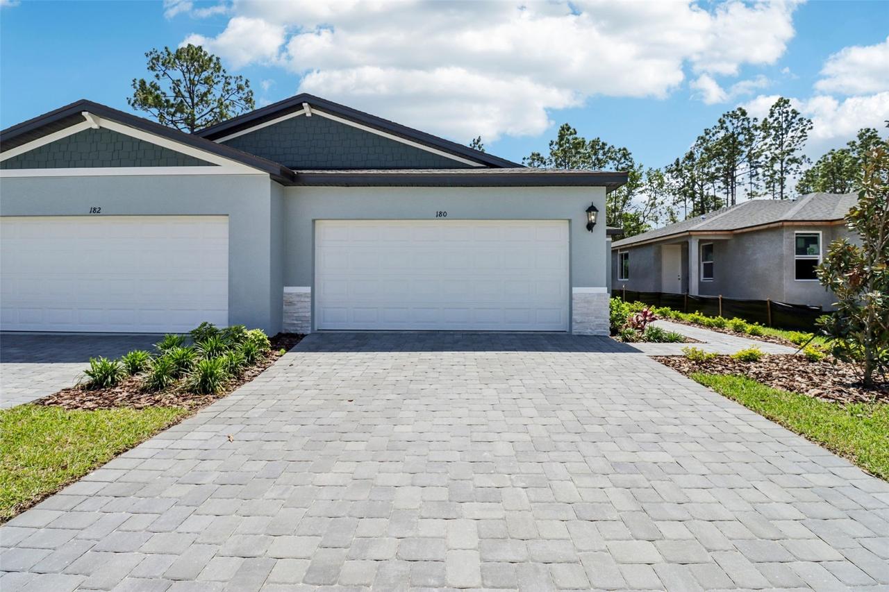 180 Parkhaven Dr., Ormond Beach, FL 32174