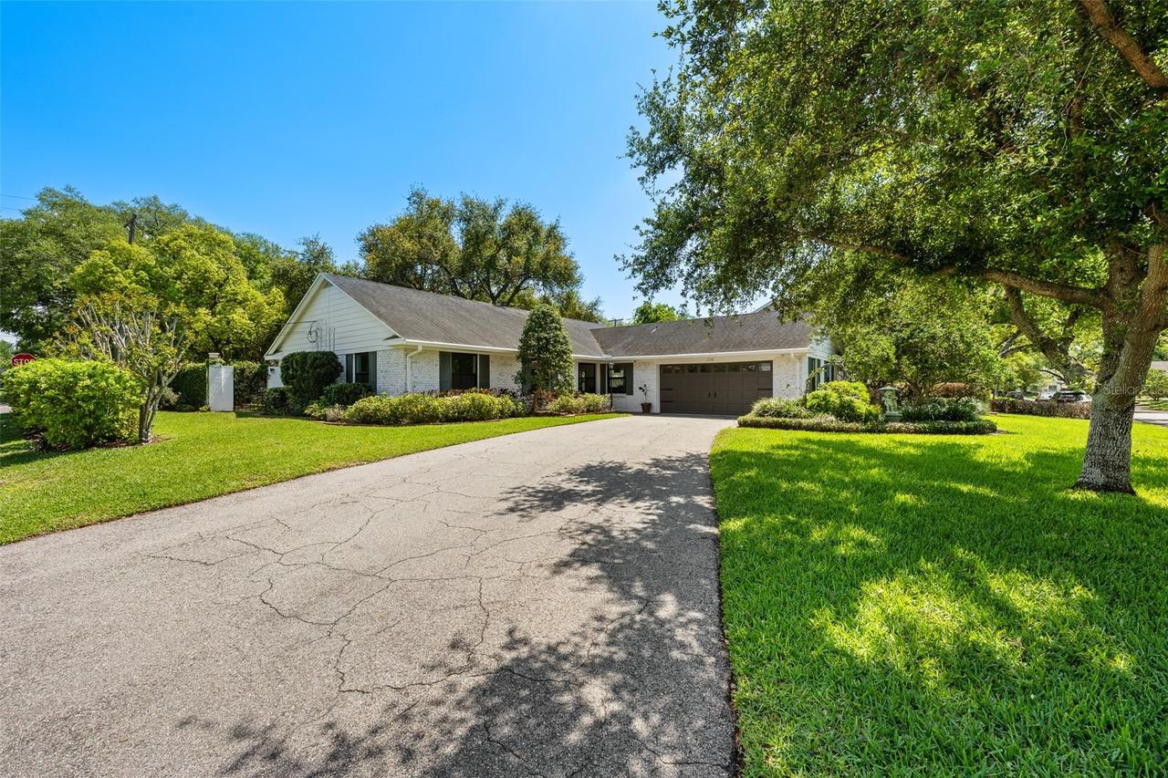 1110 S Dunbar Ave., Tampa, FL 33629