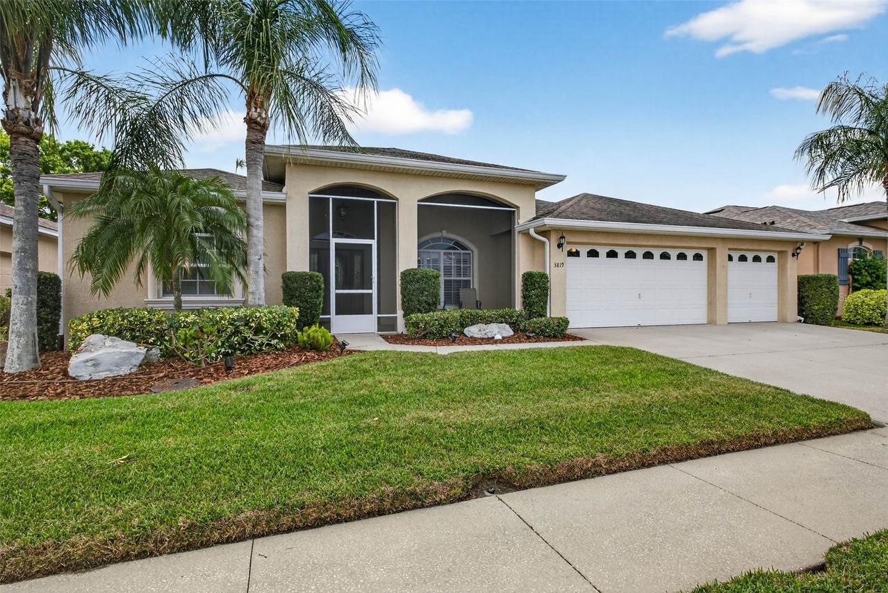3819 Salida Delsol Dr., Sun City Center, FL 33573