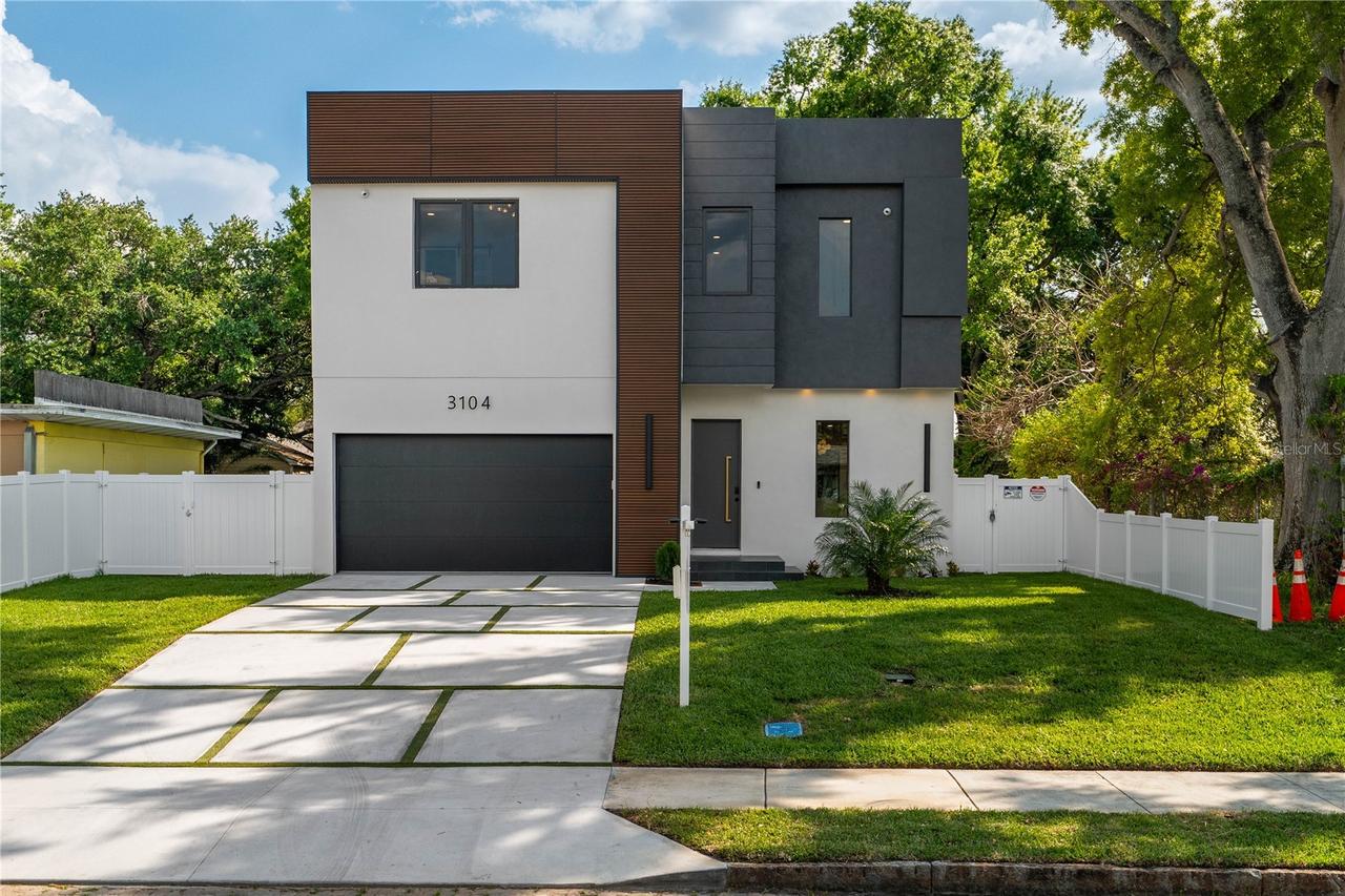 3104 W Pine St., Tampa, FL 33607