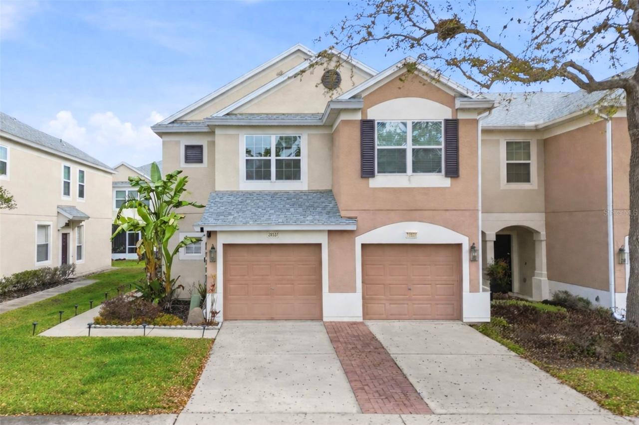 26537 Chimney Spire Ln., Wesley Chapel, FL 33544