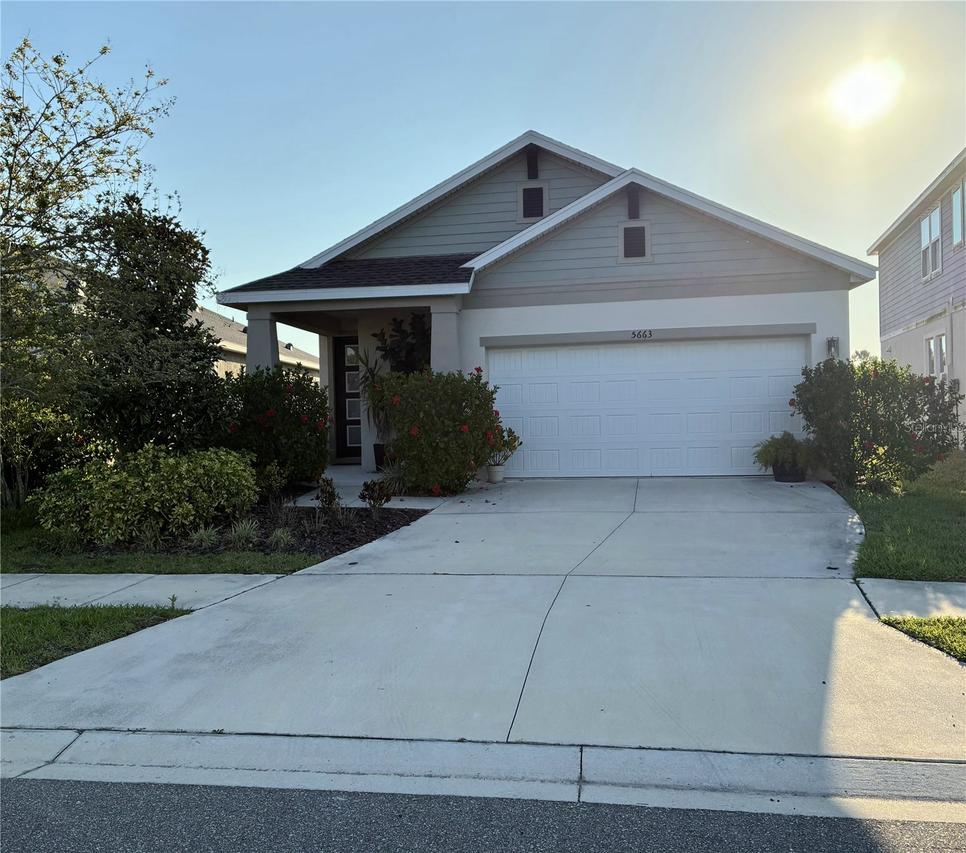 5663 Del Coronado Dr., Apollo Beach, FL 33572