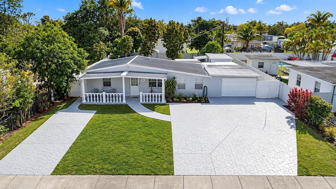 126 Miami Gardens Rd., West Park, FL 33023