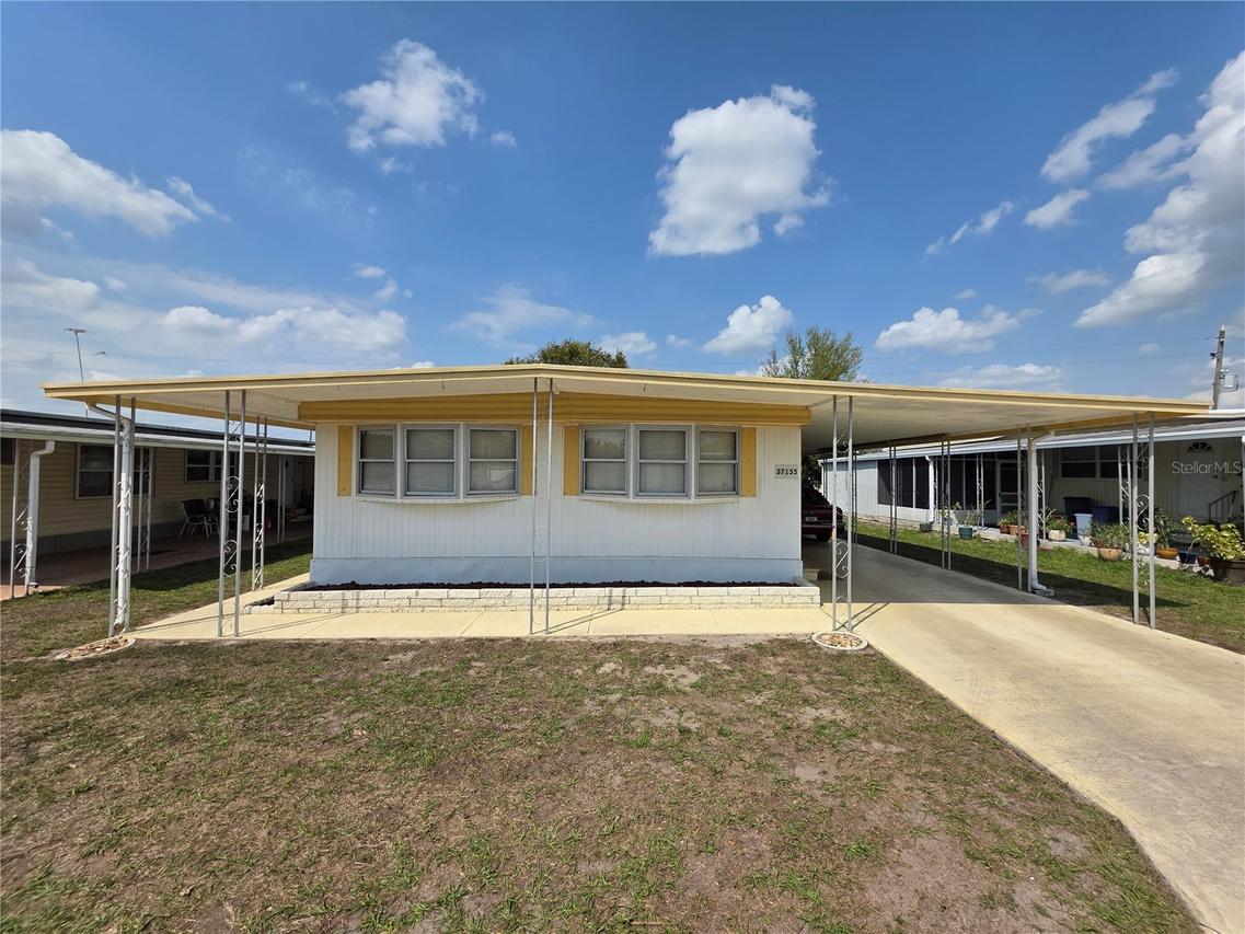 37135 Sandra Ave., Zephyrhills, FL 33542