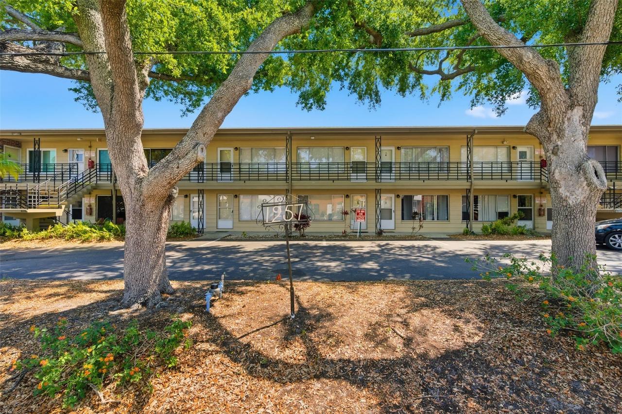 1257 Drew St. #14, Clearwater, FL 33755